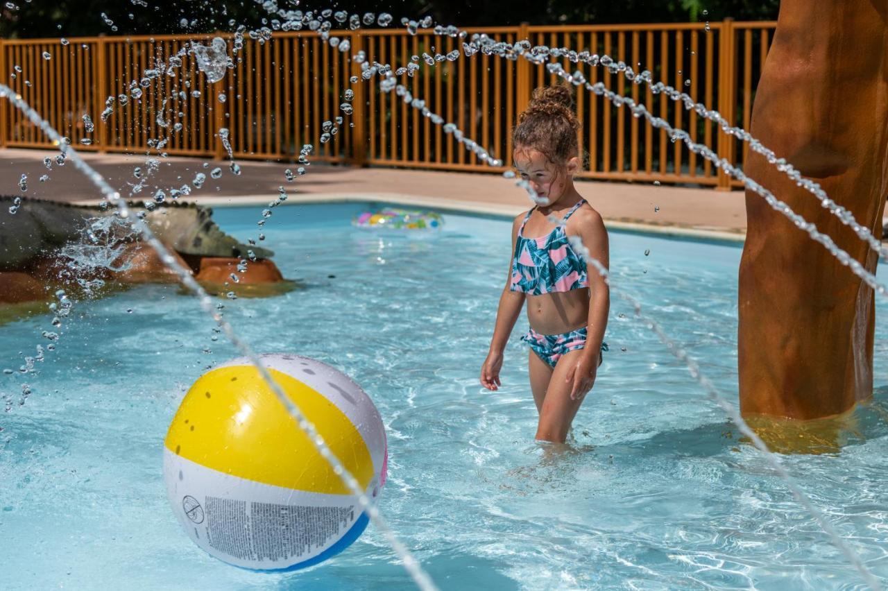 Camping Maeva Escapades Millau Plage Exterior photo