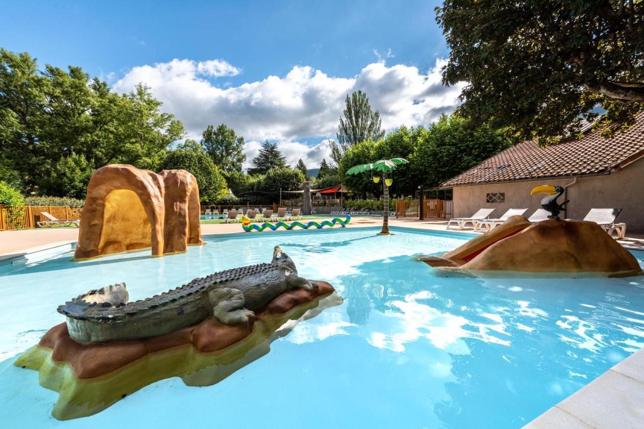 Camping Maeva Escapades Millau Plage Exterior photo